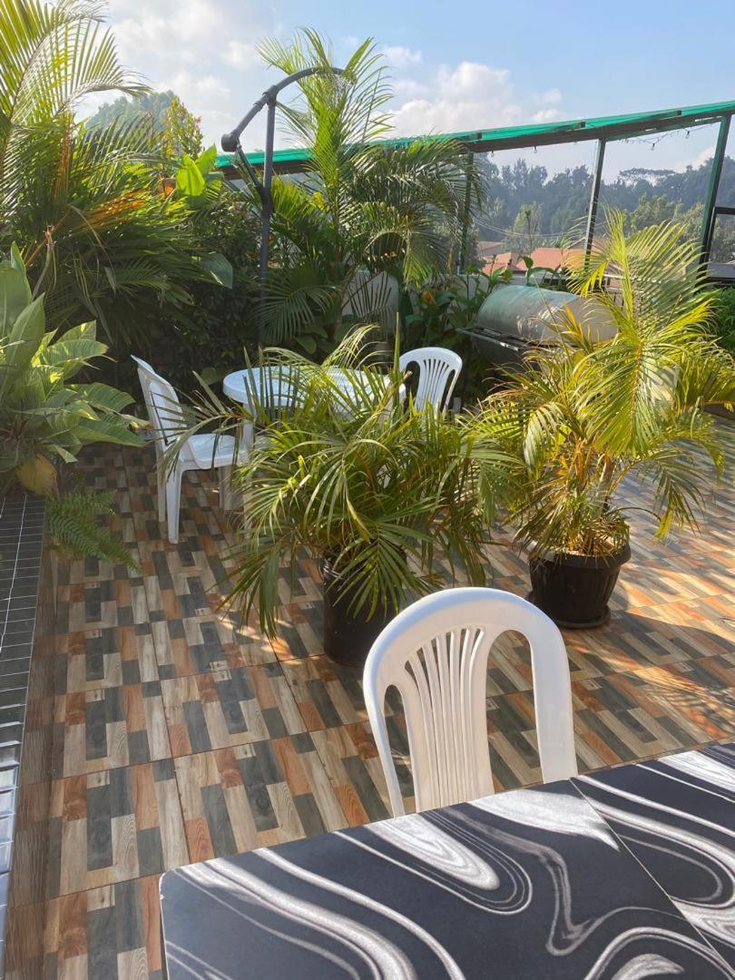 Javelin Hotel , Kampala, Uganda Tula Bagian luar foto